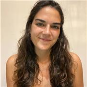 Doy clases particulares de niños y jóvenes de 7 a 14 años, de todas las asignaturas: catalán, castellano, matemáticas... Soy de Terrassa, puedo dar clases presenciales en la ciudad o online.